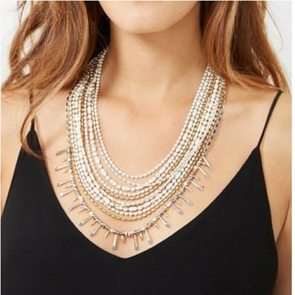 Stella & Dot Sullivan Necklace